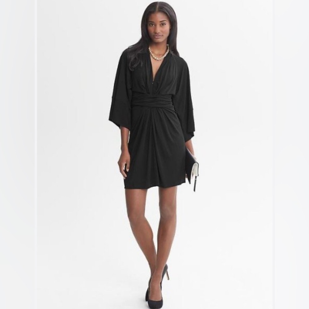 Banana Republic Issa Collection Black Limited Edition Mini Dress V Neck 8 NEW - Picture 9 of 9